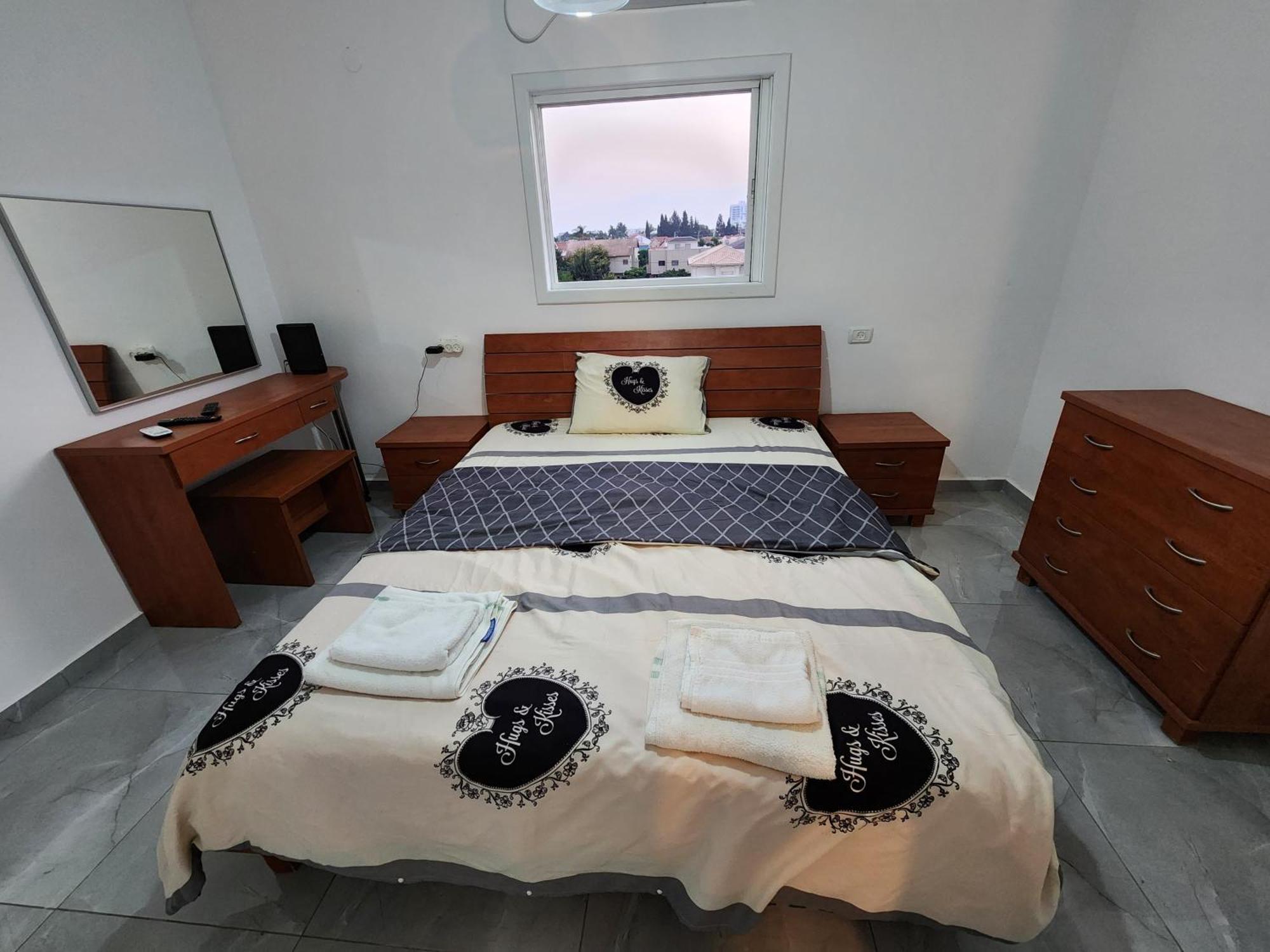 Short Term Stay In Rehovot Central Location Near Nes Ziona Rishon Lezion Jerusalem And Tel Aviv Exterior photo